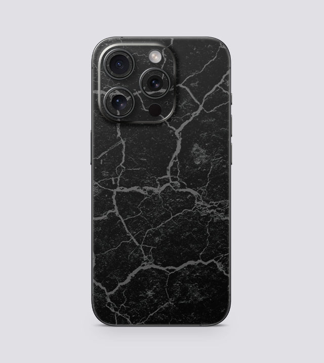 iPhone 15 Pro Black Crack