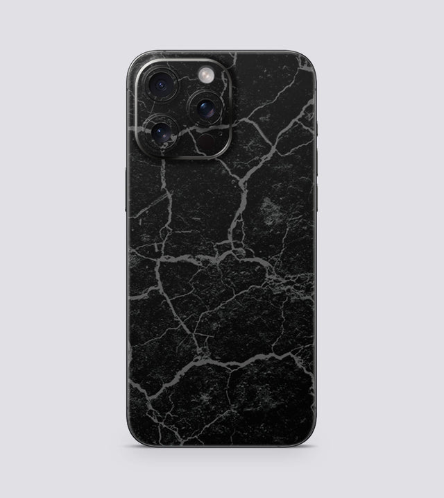 iPhone 15 Pro Max Black Crack