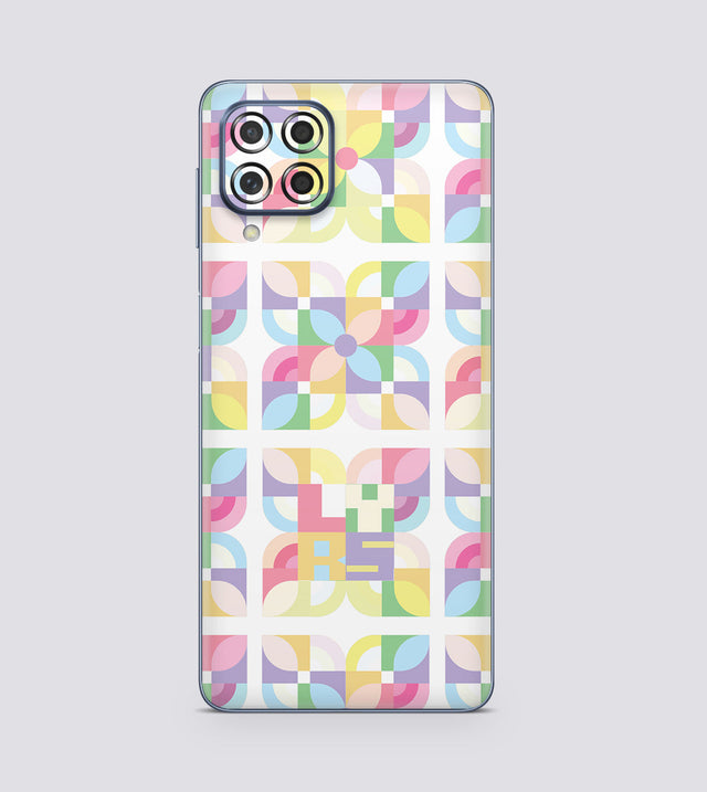 Samsung Galaxy M53 Pastel Petals