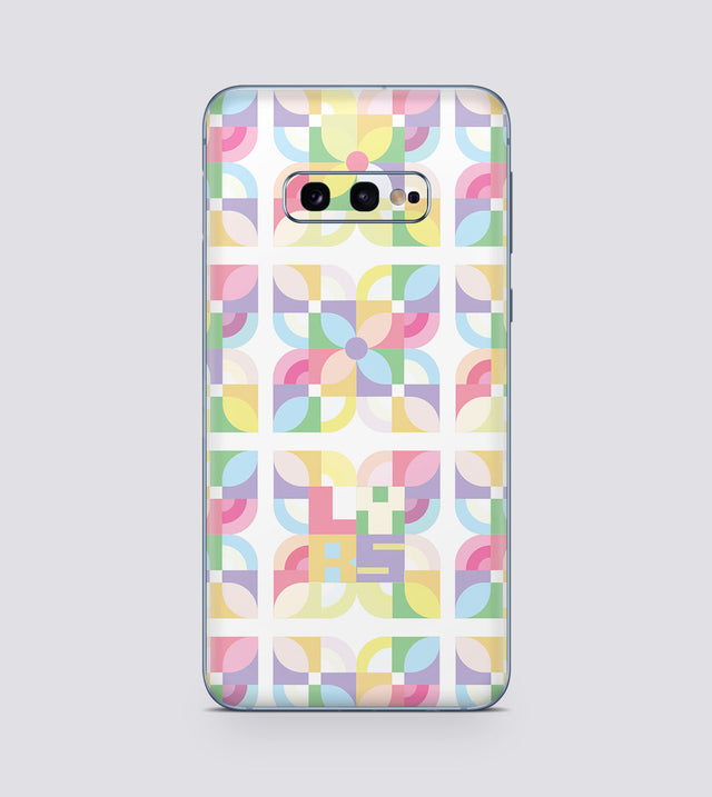 Samsung Galaxy S10 E Pastel Petals